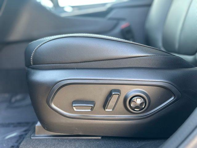 new 2025 Jeep Grand Cherokee car, priced at $48,888