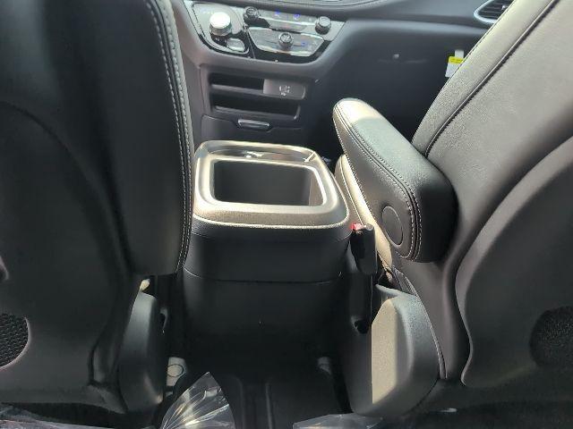 new 2026 Chrysler Pacifica car, priced at $39,988