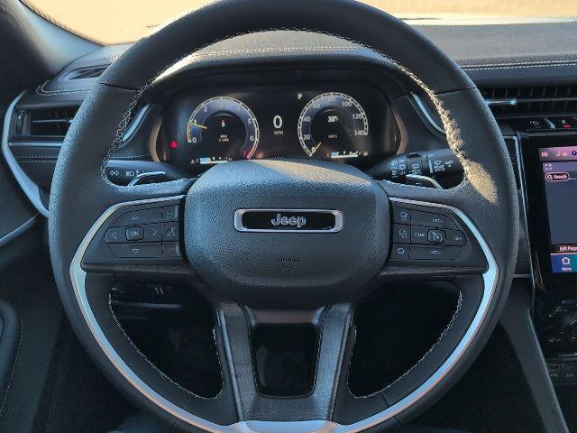 new 2025 Jeep Grand Cherokee car, priced at $45,888