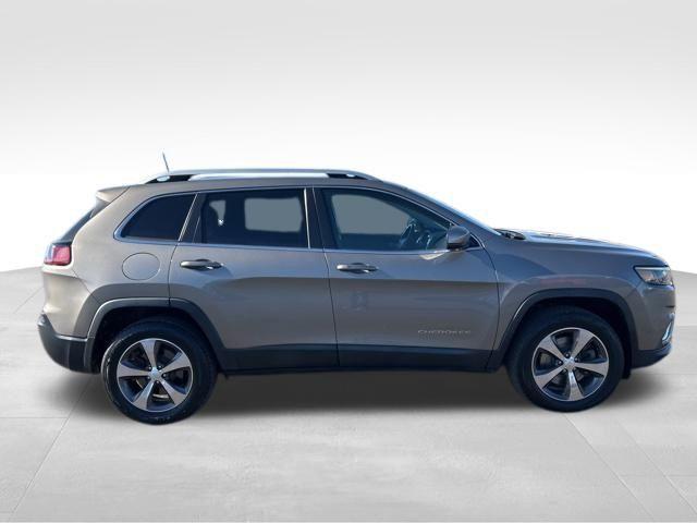used 2019 Jeep Cherokee car, priced at $21,499