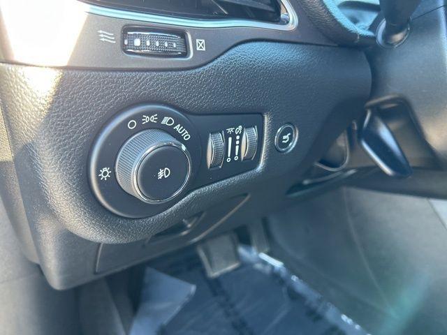 used 2019 Jeep Cherokee car, priced at $21,499