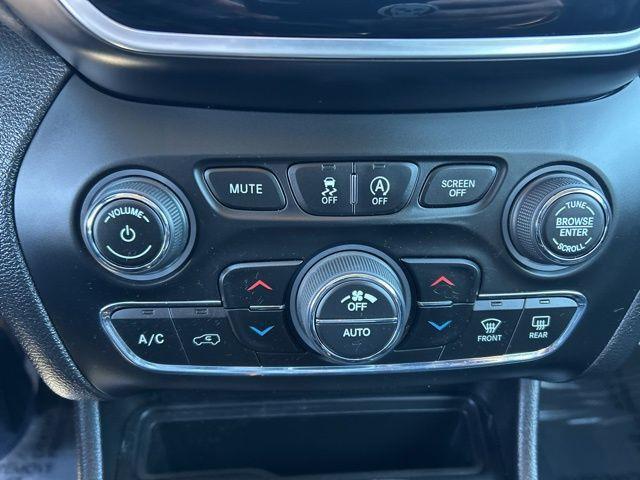 used 2019 Jeep Cherokee car, priced at $21,499