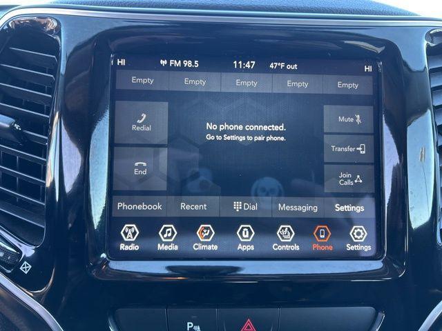 used 2019 Jeep Cherokee car, priced at $21,499