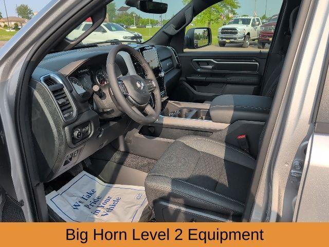 new 2025 Ram 1500 car, priced at $52,538