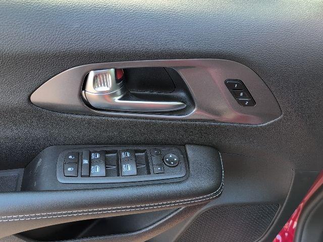 new 2026 Chrysler Pacifica car, priced at $47,888