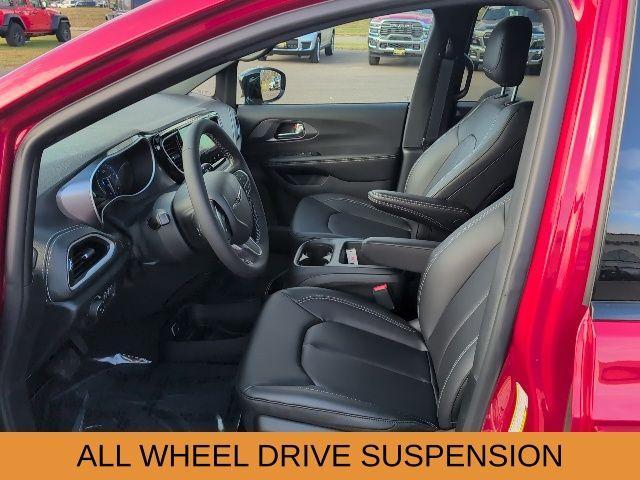 new 2026 Chrysler Pacifica car, priced at $47,888