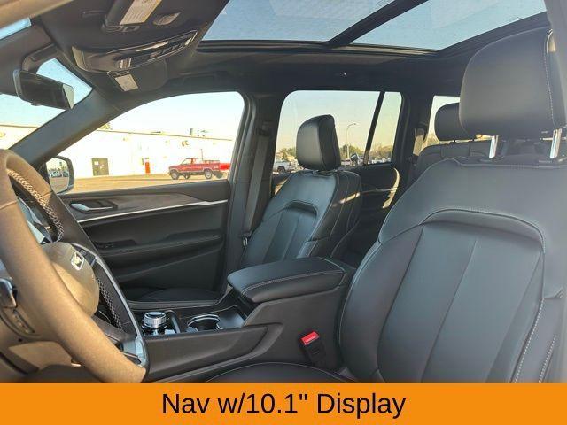 new 2025 Jeep Grand Cherokee car, priced at $45,488