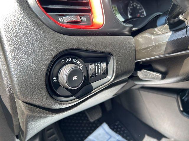 used 2021 Jeep Renegade car, priced at $17,999