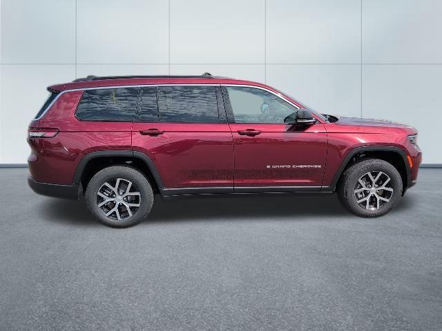 new 2025 Jeep Grand Cherokee L car, priced at $42,888