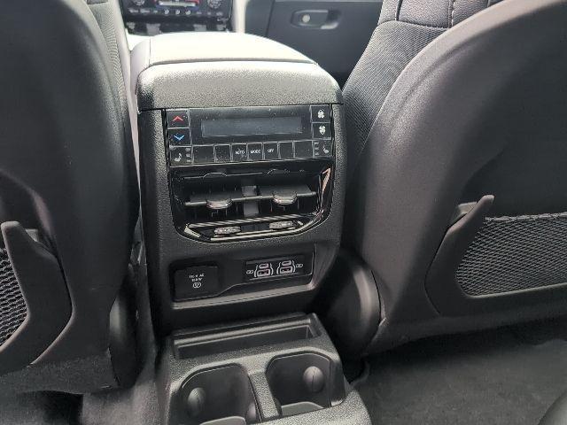new 2025 Jeep Grand Cherokee L car, priced at $52,888