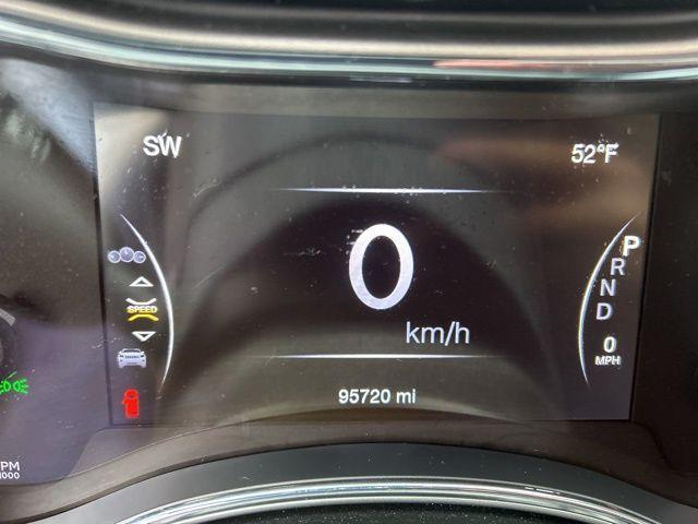 used 2021 Jeep Grand Cherokee car, priced at $22,999