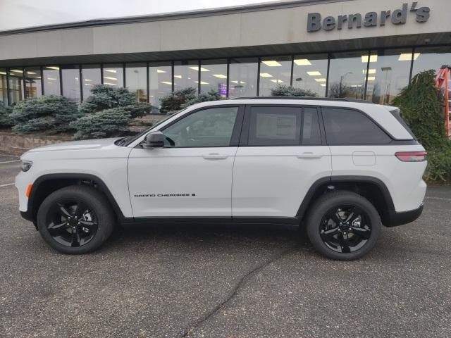 new 2025 Jeep Grand Cherokee car, priced at $44,488