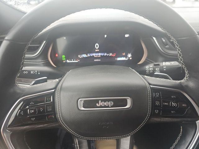 used 2022 Jeep Grand Cherokee car, priced at $35,499