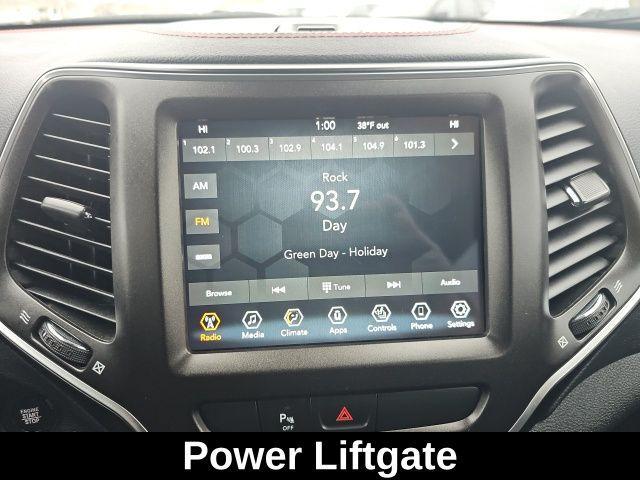 used 2020 Jeep Cherokee car, priced at $19,999