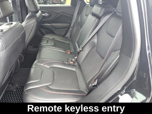 used 2020 Jeep Cherokee car, priced at $19,999