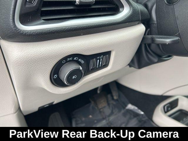 used 2024 Chrysler Pacifica car, priced at $33,999