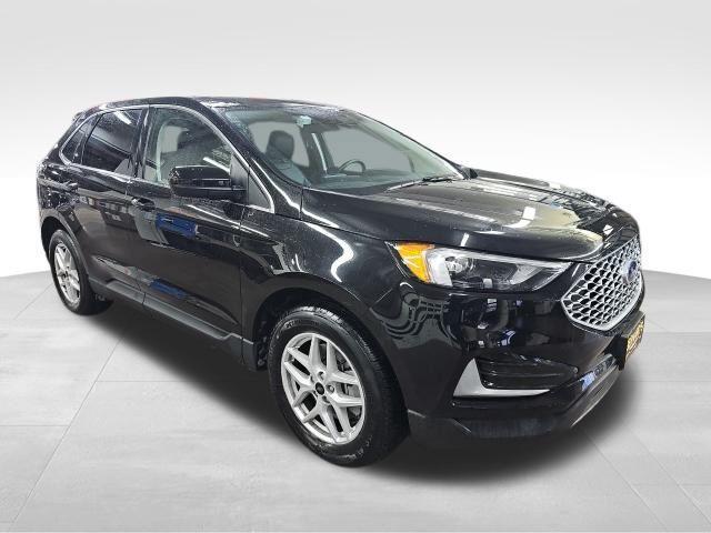 used 2023 Ford Edge car, priced at $23,499