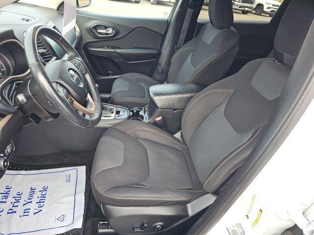 used 2015 Jeep Cherokee car, priced at $11,999