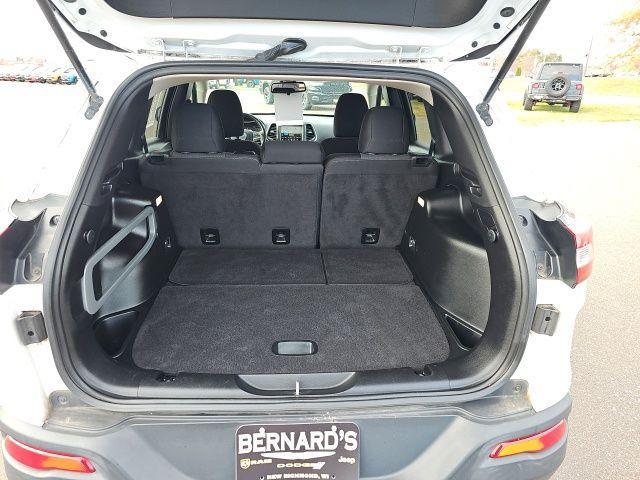 used 2015 Jeep Cherokee car, priced at $11,999