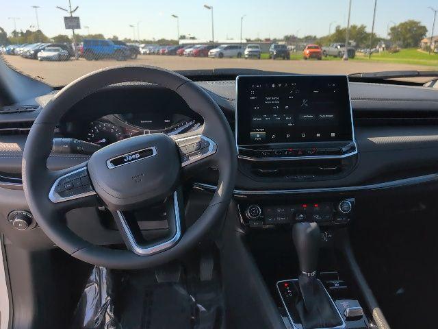 new 2026 Jeep Compass car, priced at $33,888