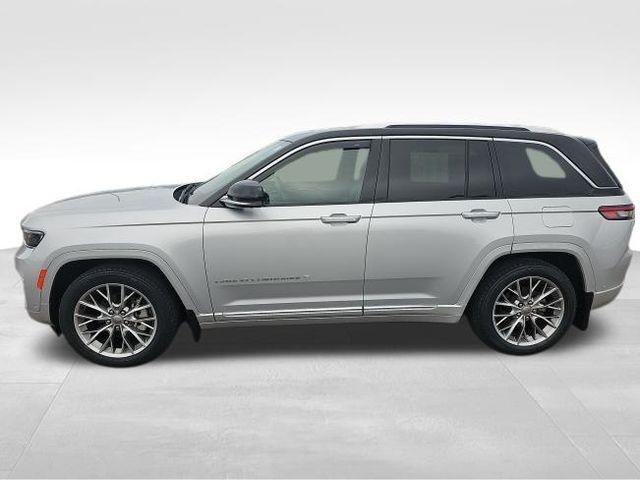 used 2023 Jeep Grand Cherokee car, priced at $40,999