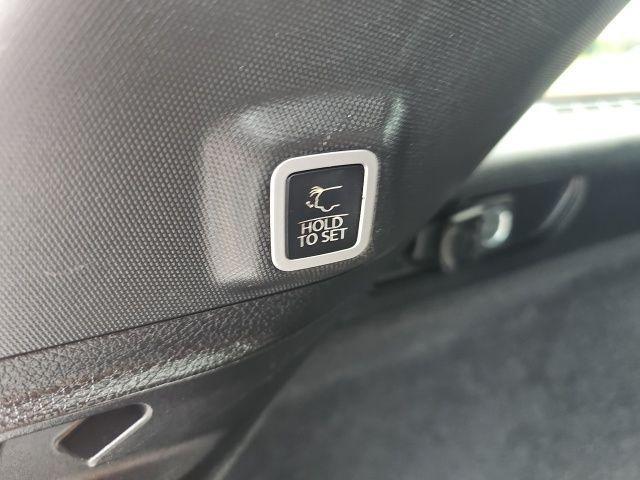 used 2023 Jeep Grand Cherokee car, priced at $40,999