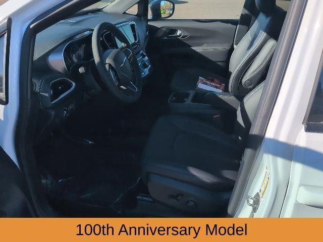 new 2026 Chrysler Pacifica car, priced at $38,888