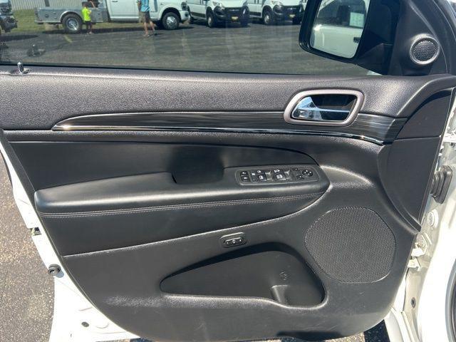 used 2020 Jeep Grand Cherokee car, priced at $23,999