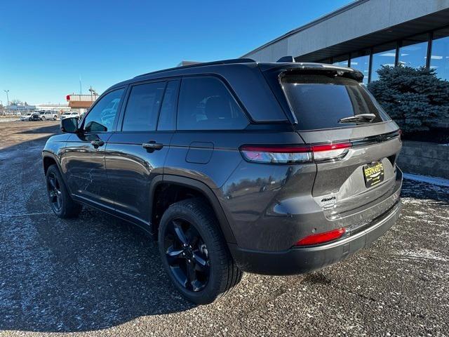 new 2025 Jeep Grand Cherokee car, priced at $51,988