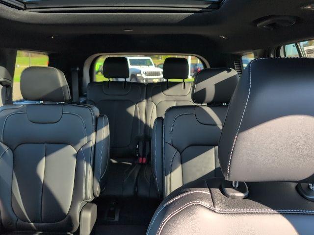 new 2025 Jeep Grand Cherokee L car, priced at $52,688