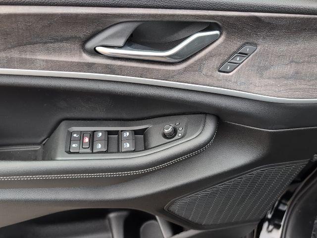 new 2025 Jeep Grand Cherokee car, priced at $43,488