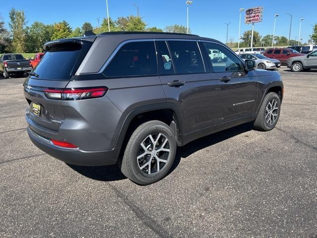 new 2025 Jeep Grand Cherokee car, priced at $44,888