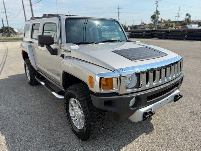 used 2008 Hummer H3 car, priced at $13,500