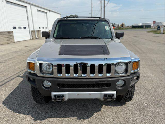 used 2008 Hummer H3 car, priced at $13,500