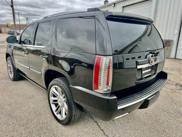 used 2014 Cadillac Escalade car, priced at $20,400