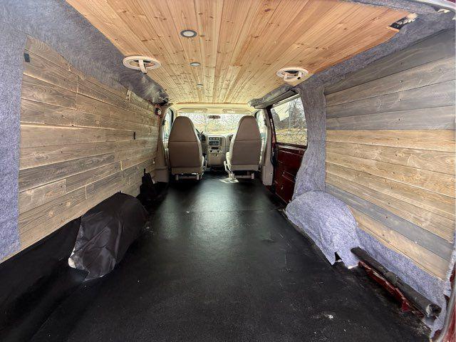used 2005 GMC Safari car, priced at $15,000