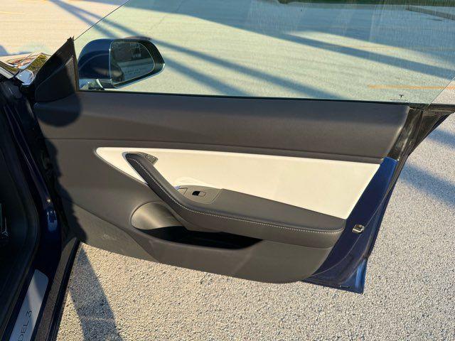 used 2018 Tesla Model 3 car, priced at $21,000