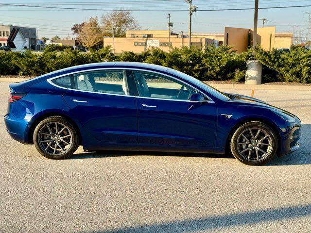 used 2018 Tesla Model 3 car, priced at $21,000