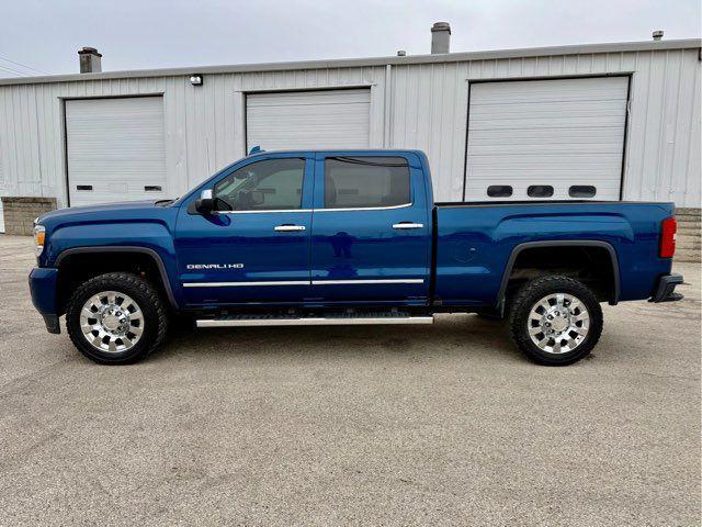 used 2016 GMC Sierra 2500 car, priced at $36,400