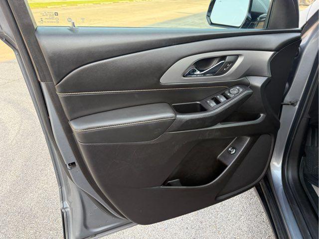 used 2019 Chevrolet Traverse car, priced at $27,495