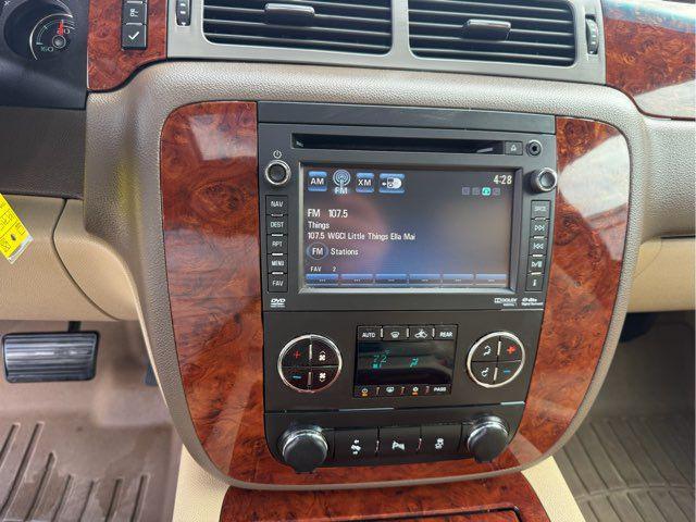 used 2014 Chevrolet Suburban car, priced at $13,000