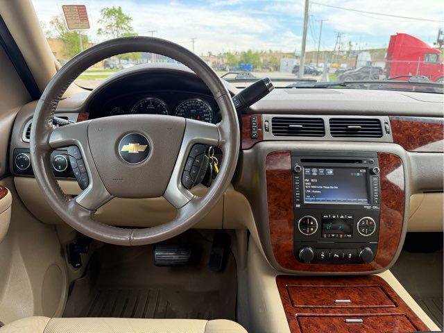 used 2014 Chevrolet Suburban car, priced at $13,000