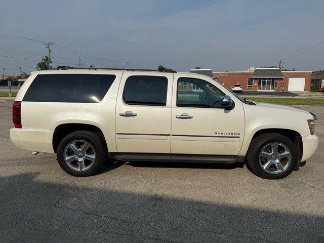used 2014 Chevrolet Suburban car, priced at $13,000