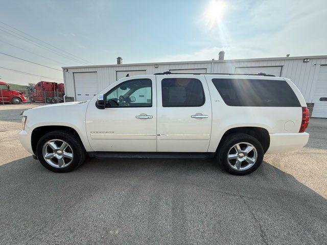 used 2014 Chevrolet Suburban car, priced at $13,000