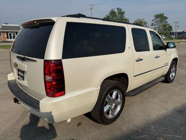 used 2014 Chevrolet Suburban car, priced at $13,000