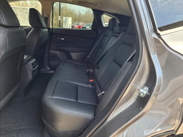 new 2025 Nissan Murano car, priced at $45,245