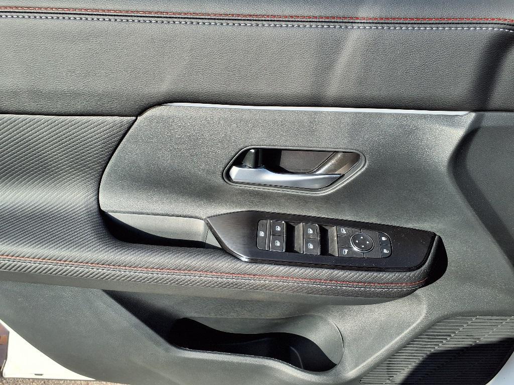 new 2026 Nissan Kicks car, priced at $30,085