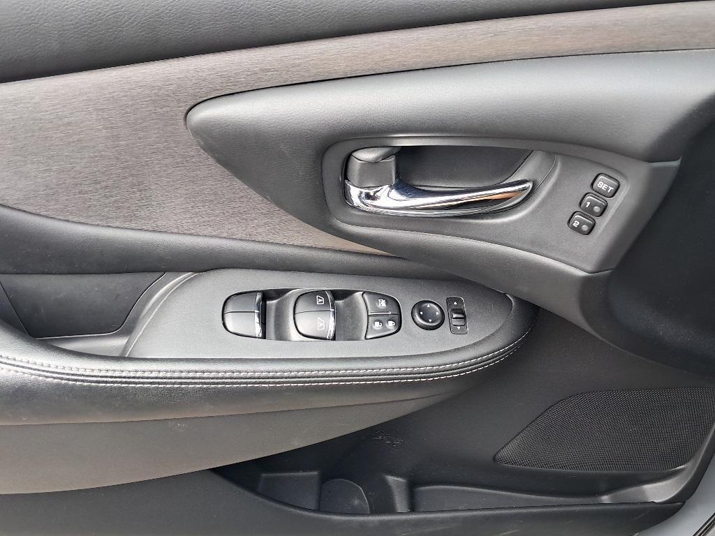 used 2021 Nissan Murano car, priced at $25,103