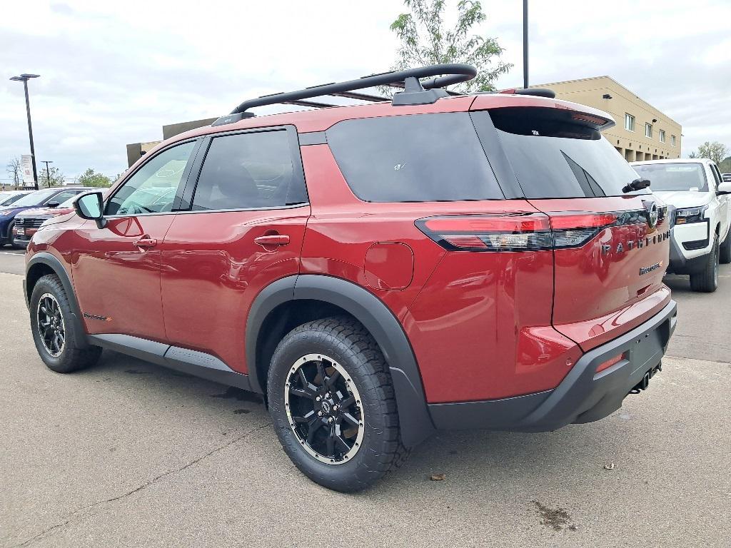 new 2025 Nissan Pathfinder car, priced at $41,207