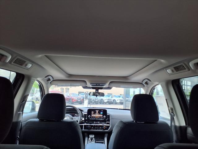 new 2025 Nissan Pathfinder car, priced at $43,086